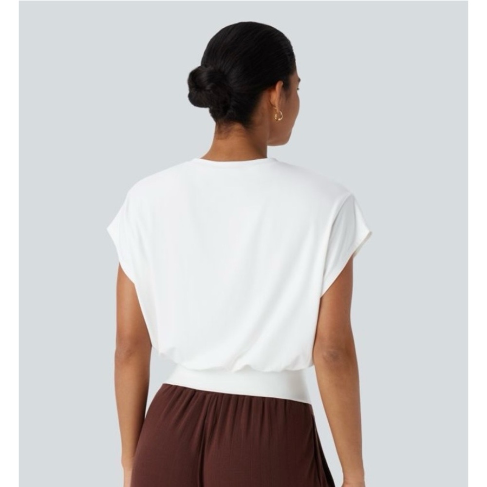 Halara Round Neck Short Batwing Sleeve Work T-Shirt Size XL - Picture 2 of 7
